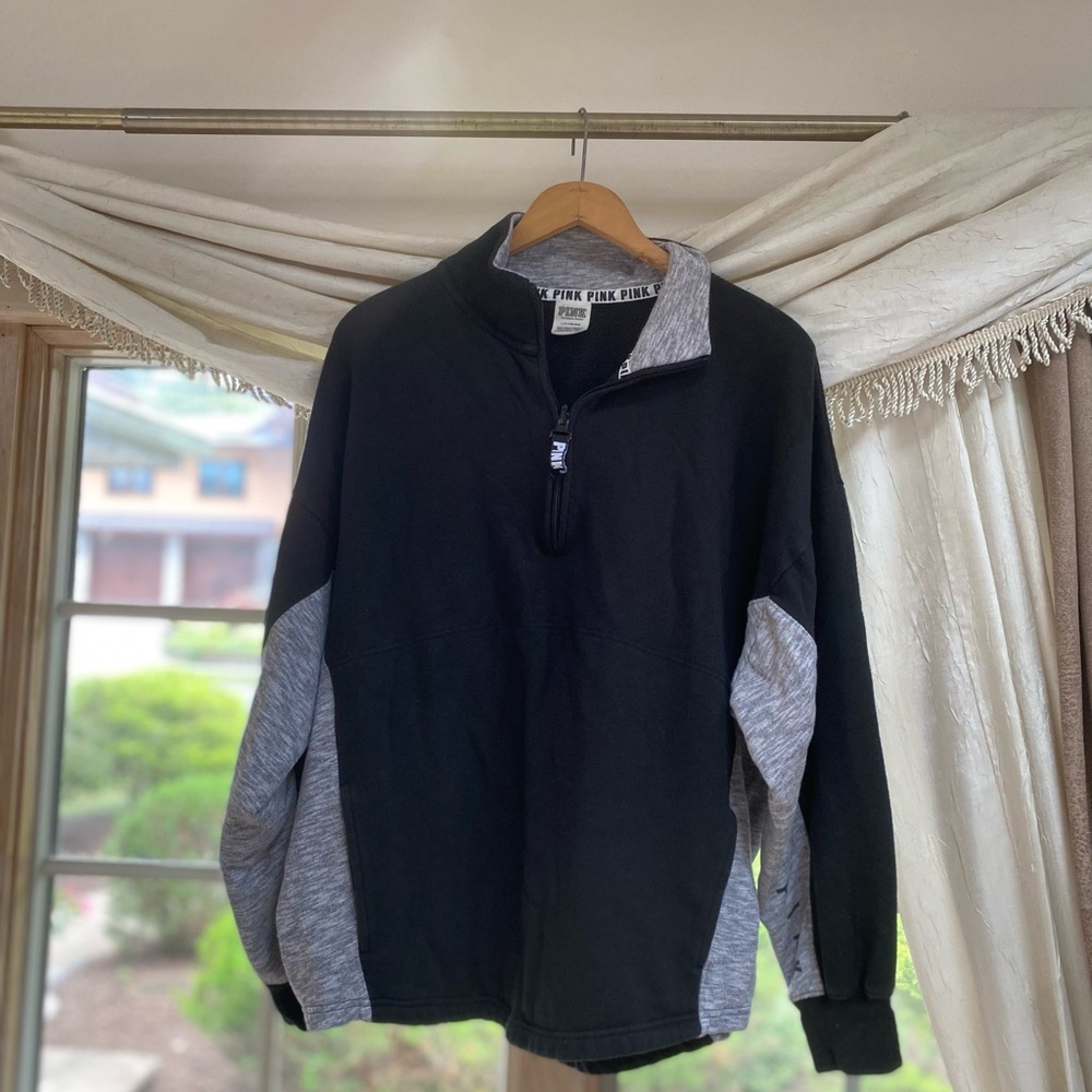 PINK Victoria's Secret Black and Gray Quater Zip-Up Sweater sz L
